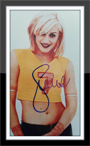 Framed Gwen Stefani Authentic Autograph with COA