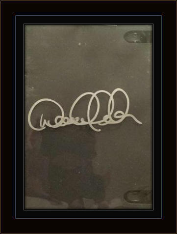 Framed Derek Jeter Yankees Autograph with COA
